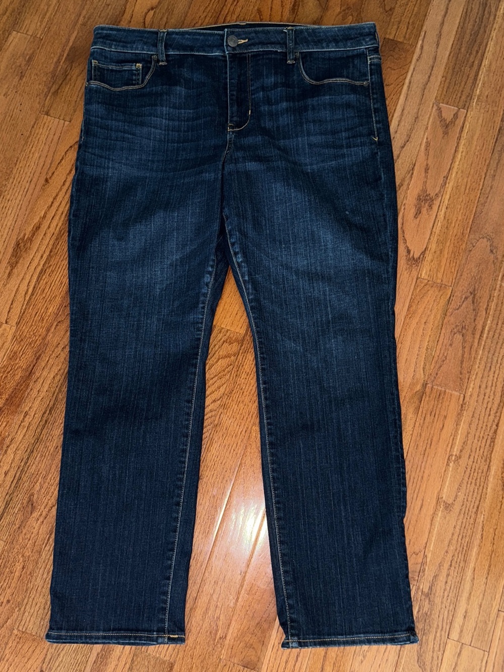 American Eagle Next Level Stretch Jeans Size 18